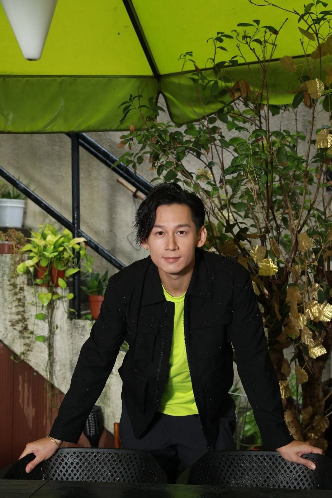 駱振偉等了十三年，終於有自己的單曲，令他相當興奮。