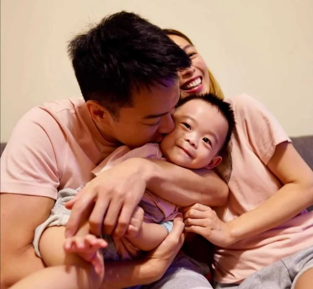 她表示已告知囝囝Damon即將榮升哥哥，教他學懂分享。