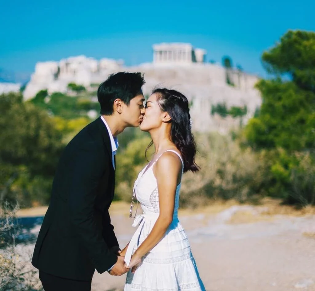 何雁詩和鄭俊弘在歐洲拍攝婚紗相