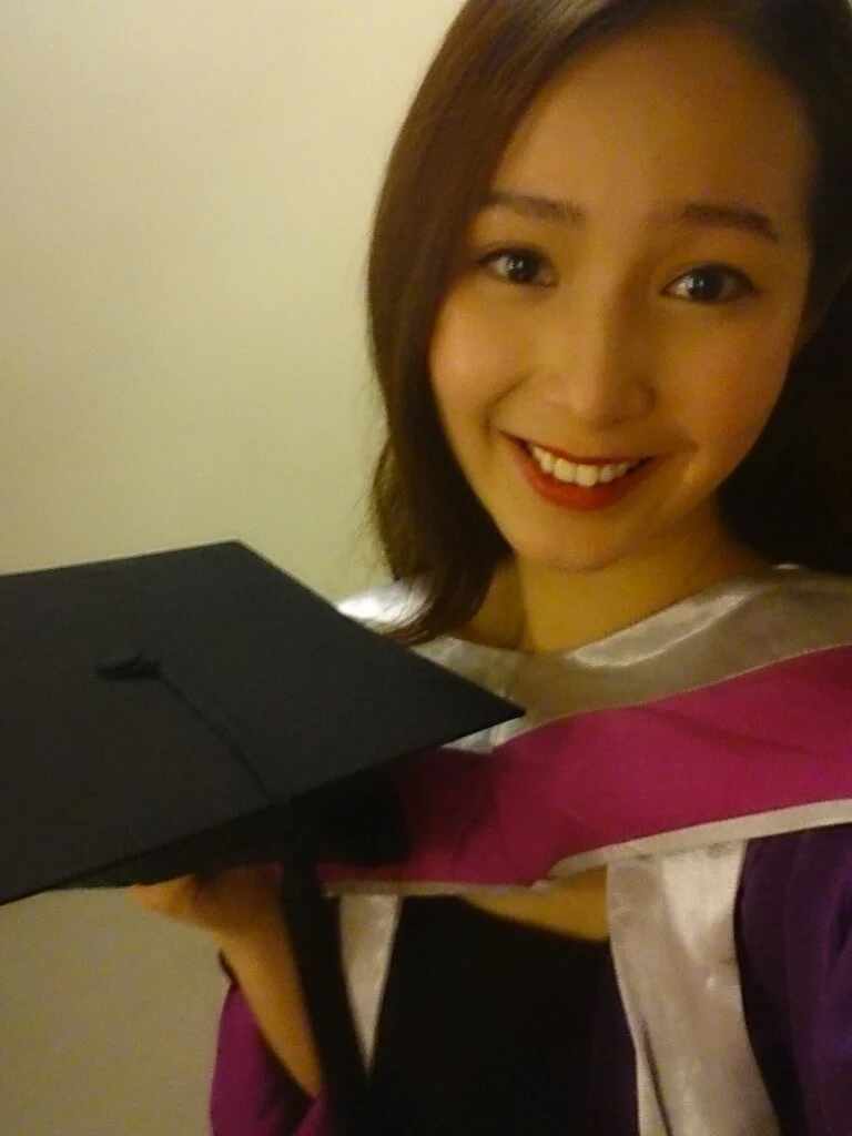 演藝學院畢業後，嘉儀加入了無綫藝訓班。