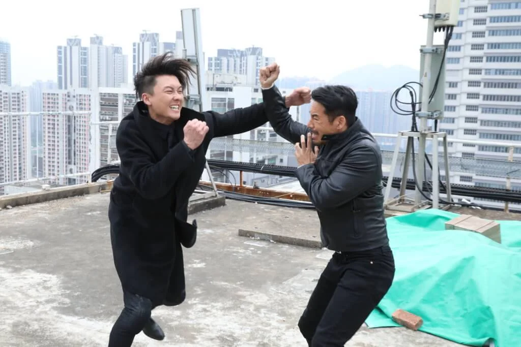 《反黑路人甲》飾演的喪鐘，與王浩信有很多對打戲。