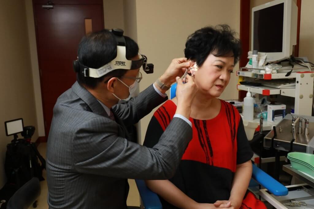 耳石症是退化引起，患者多數是五十歲以上人士。