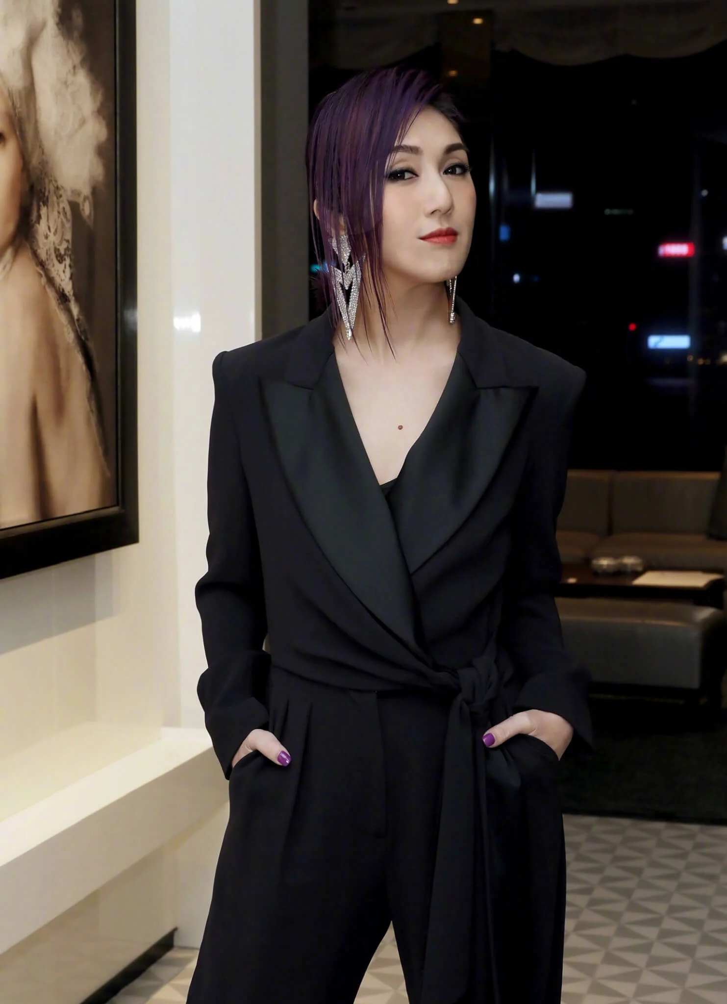 001qyp4ugy1gknusxppqoj616o1p2tj302