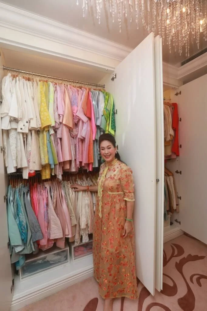 0378f963-1964-4374-941e-4c5ba96ef4db