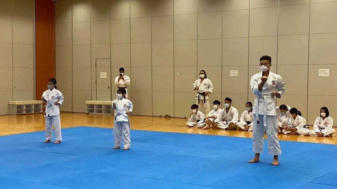 123144103_1054804691610426_526877862239106885_n