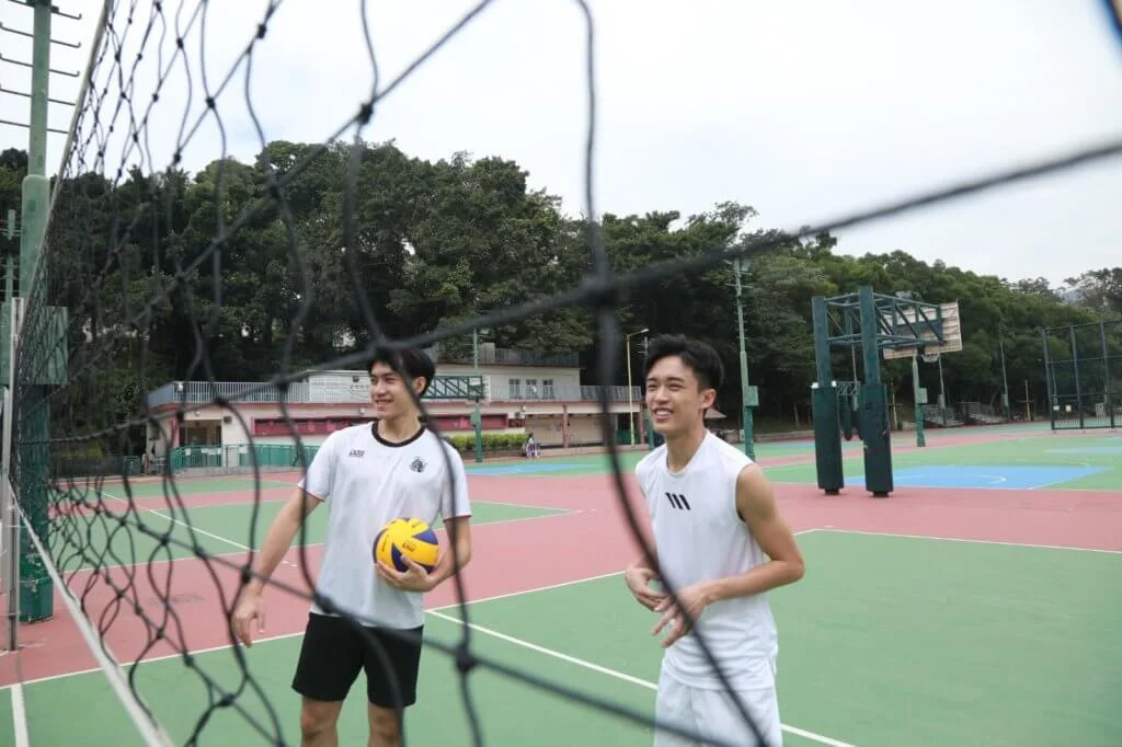 訪問當日,Zeno相約了甲一力臻排球員Chris拍攝。