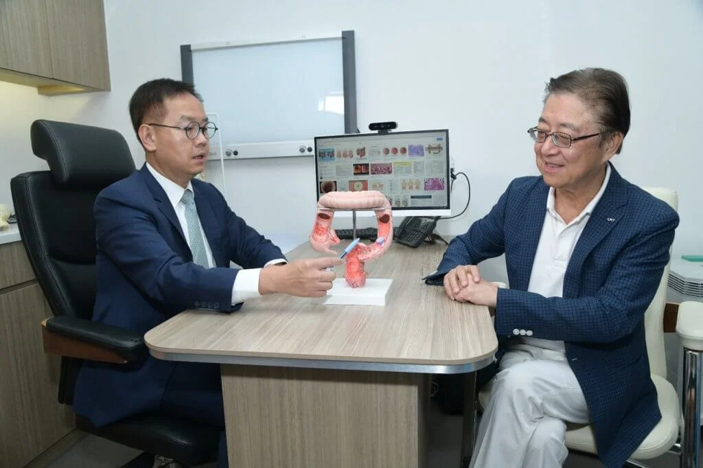 胡醫生指食無定時，工作緊張壓力大，都容易對腸胃造成影響。