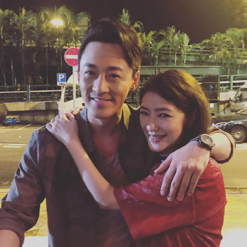 相隔二十年再拍無綫劇,在台慶劇《使徒行者3》與林峯合作。