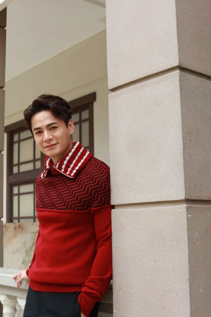 羅仲謙和太太楊怡最近改名羅子溢和楊茜堯,希望增強家庭力量。