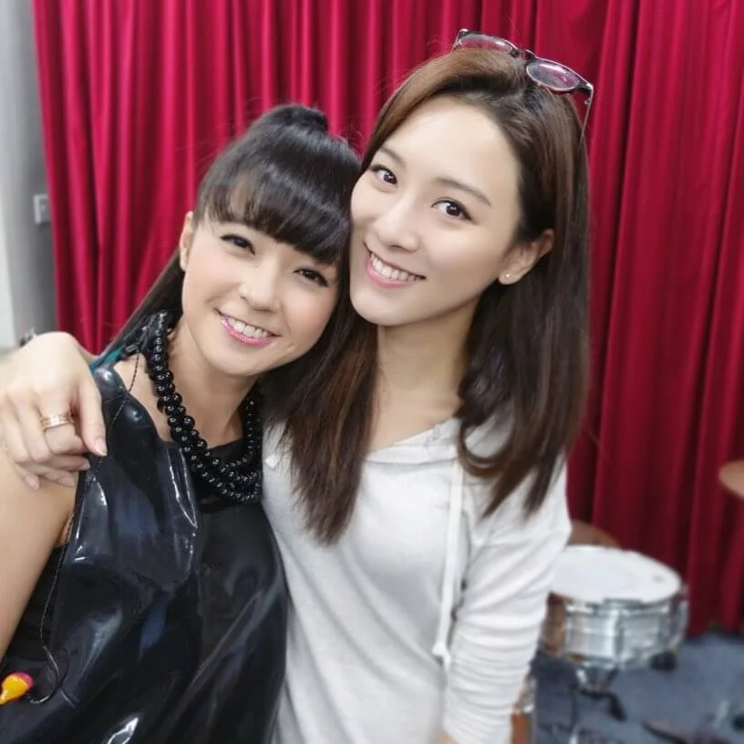 王敏奕與糖妹情同姊妹,很開心在劇中合作,二人很有默契。