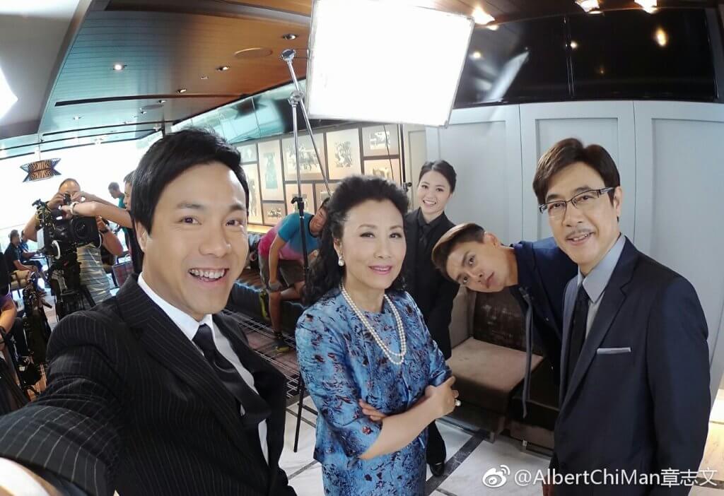 章志文在《溏心風暴３》飾演澳門委員會委員，跟汪明荃及黃宗澤一起拍攝。