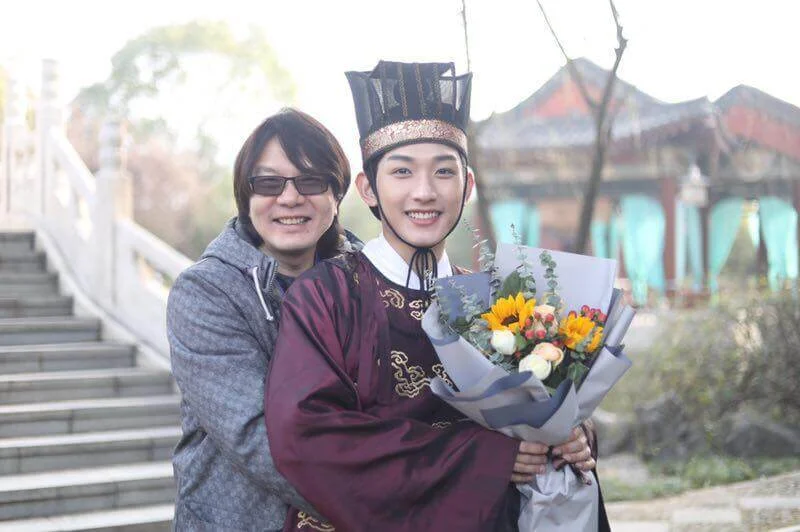 王智騫在大陸劇《手可摘星辰》飾演小太監小英子，是一名可愛又搞笑的小暖男，台灣導演羅致中亦對他照顧有加。