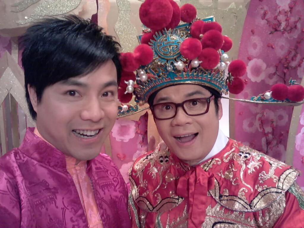 章志文與安德尊擔任《都市閒情》主持多年，一起工作已經充滿默契。 