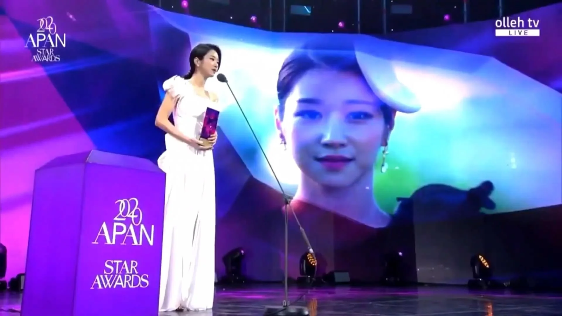 徐睿知奪得「IDOL Champ人氣女演員獎」及「迷你劇女子優秀演技獎」