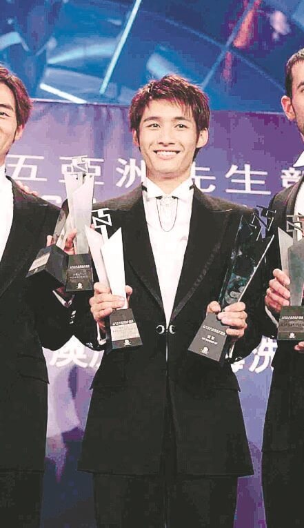 翟威廉2005年參加亞視的亞洲先生得獎，十九歲的他樣子仍帶稚氣。