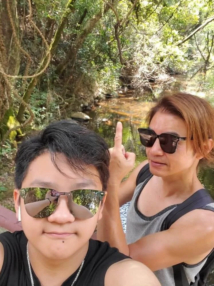 黃翊帶兒子跑山減肥，由起初兒子滿腔埋怨，到現在已跑得快過他。