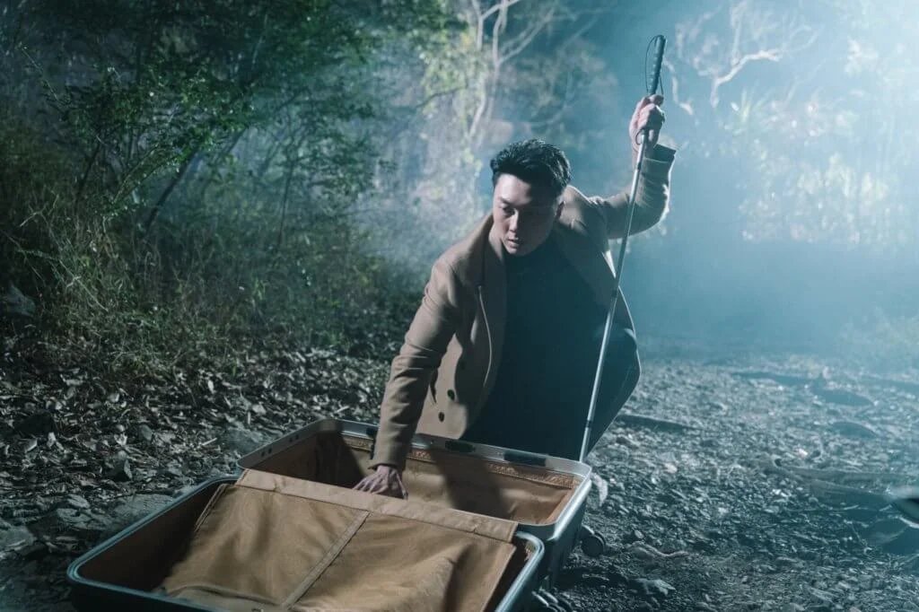 《踩過界Ц》中再度飾演的盲俠,表現比第一輯更成熟,結局留下不少伏線,相信會很有機會開拍第三輯。