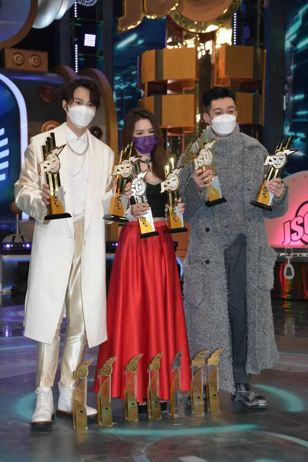 whatsapp-image-2021-01-17-at-23-16-56-1