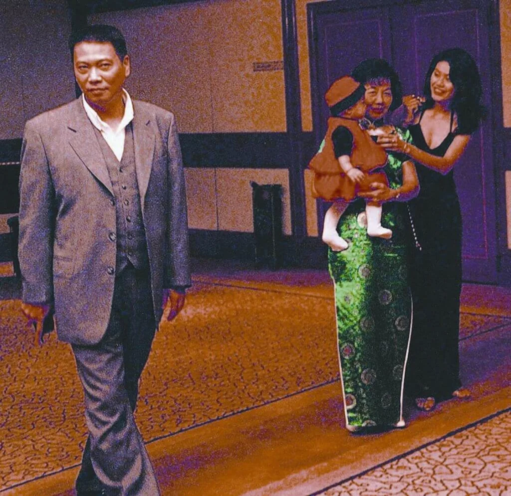 現任太太是九六年結婚的侯珊燕，但達嫂很少公開露面。