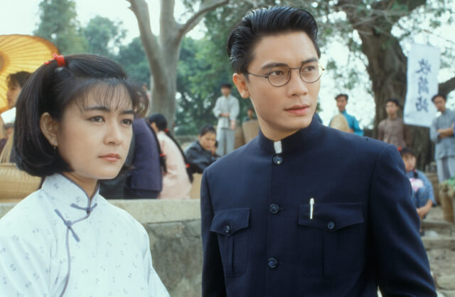 潘芳芳與羅嘉良在《自梳女》中飾演從省城回鄉的青年，有不少對手戲。 