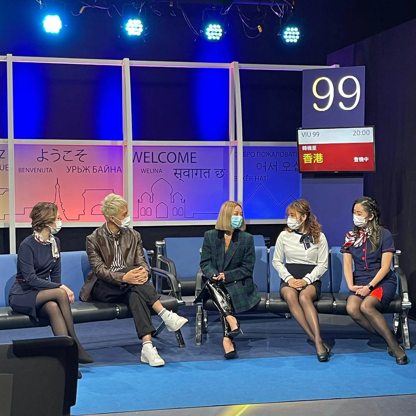 近日頻頻為新歌出席活動宣傳，鄭融也避談感情事。