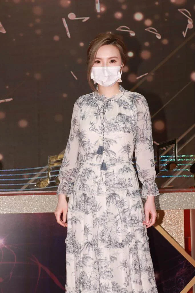 林欣彤代表華納出席記者會,她說︰「記得當年參賽驚到腳震,今日好開心,未來亦可以在不同電視台及平台表演。」