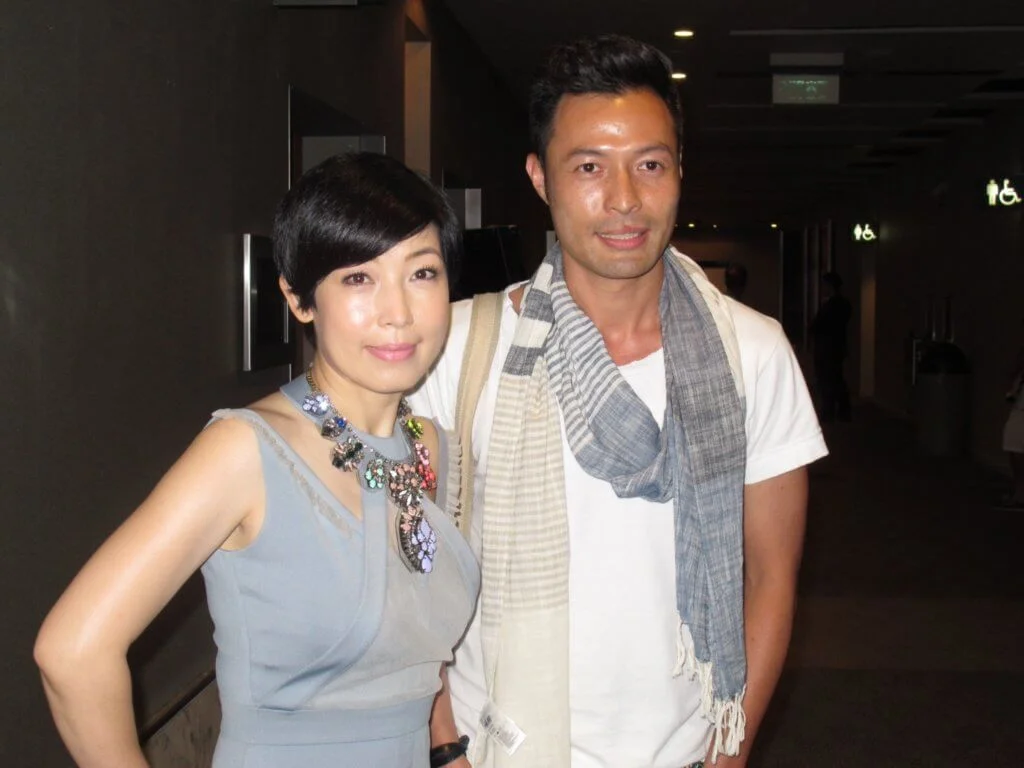 張達倫和黎芷珊曾有一段九年姊弟戀，他們年紀相差十二歲。