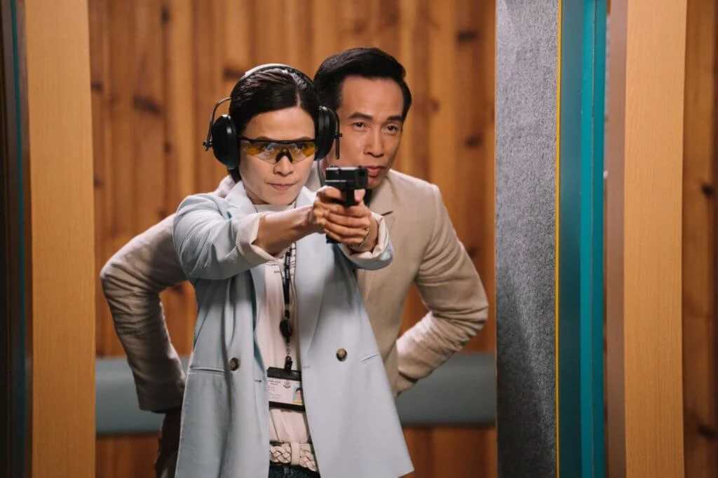 跟陳豪有很多對手戲,不過宣萱說如果不是埋位,Moss通常是躲在房中,因為他有三個小朋友,因此要特別小心。