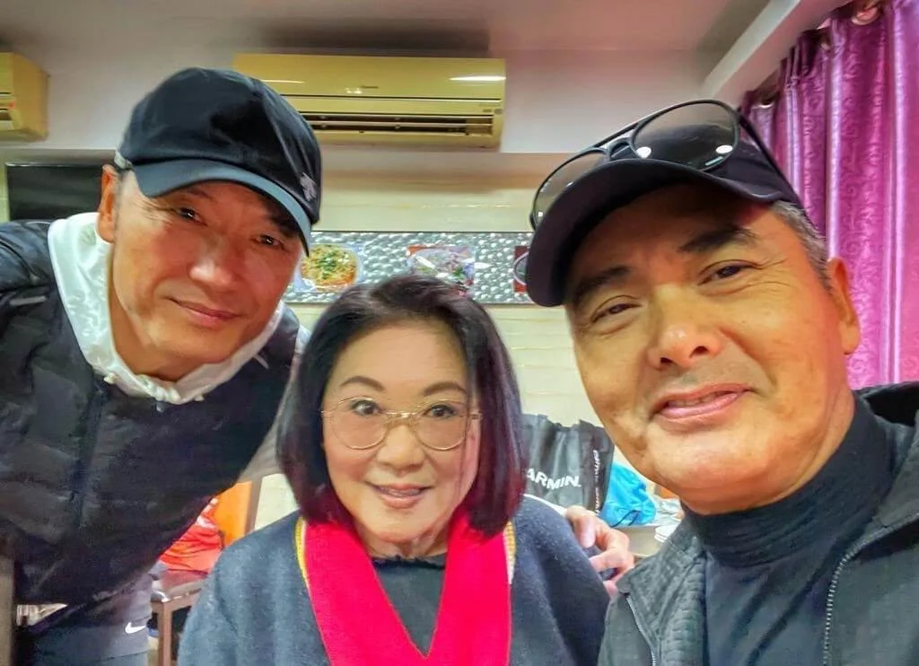 司棋姐兩周前跟發哥、三哥晨運