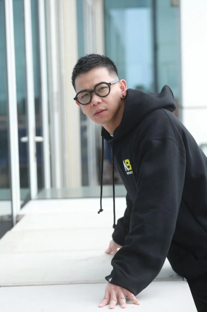 十六歲入行,經歷過無工開,要轉戰大馬,他深信上天會給他一條生路。