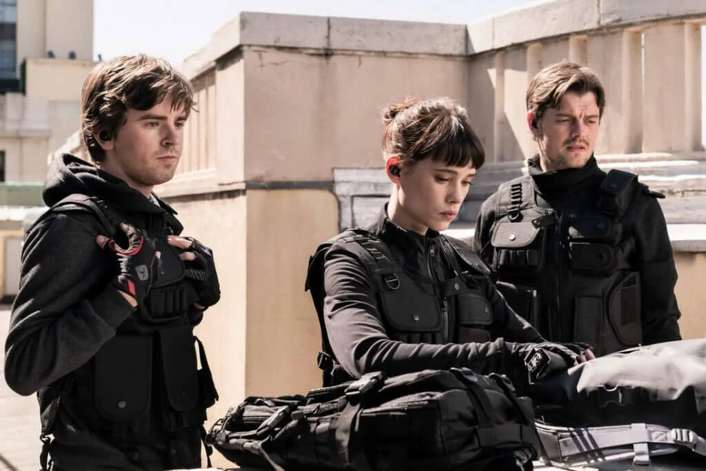 另一重要隊員男配角森萊利（右），低調得來有令人意外的演出。