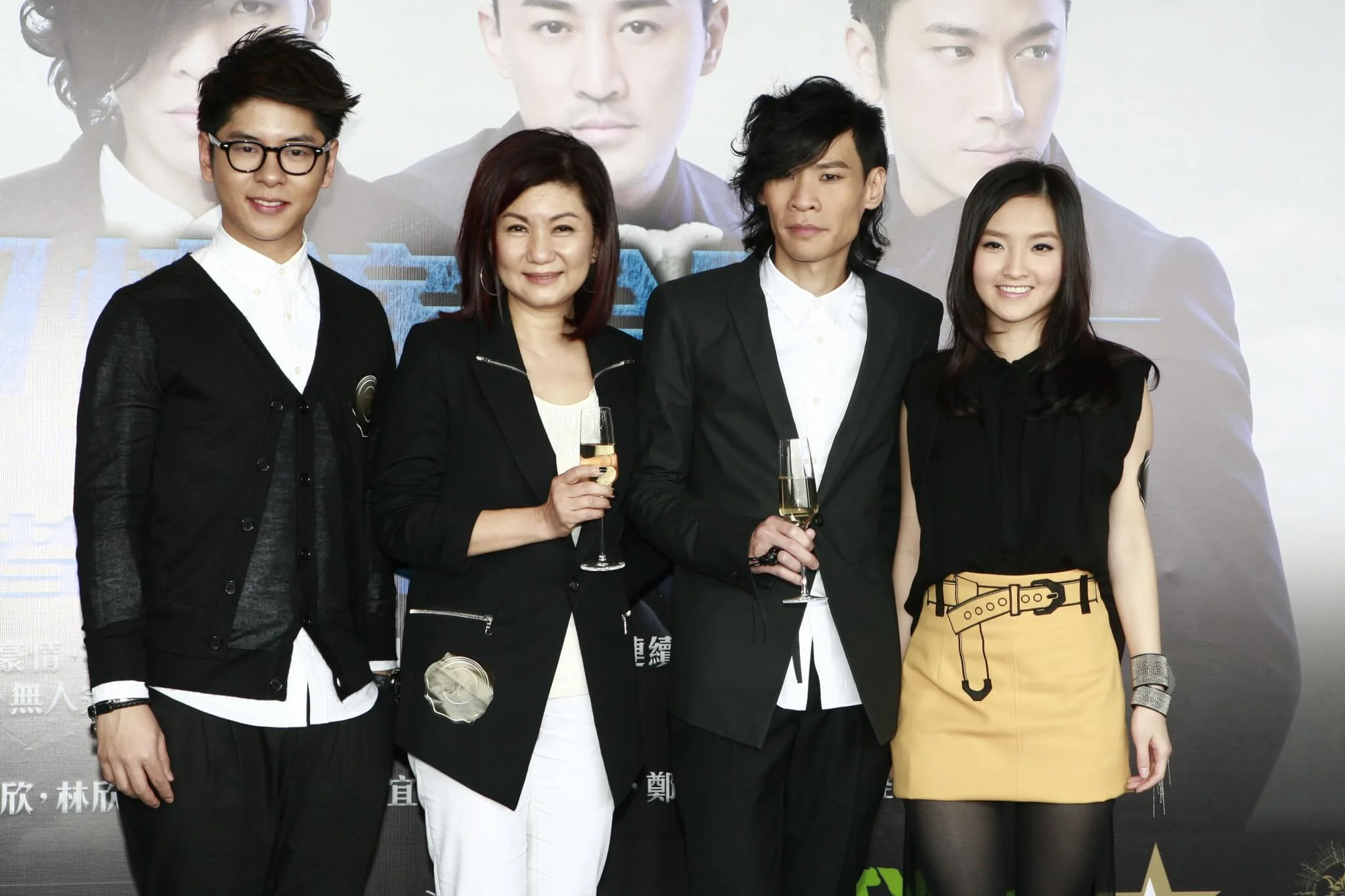 「巨聲幫」中，樂易玲最錫Alfred和林欣彤，趁無綫大改革，馬上為Alfred解開封印。