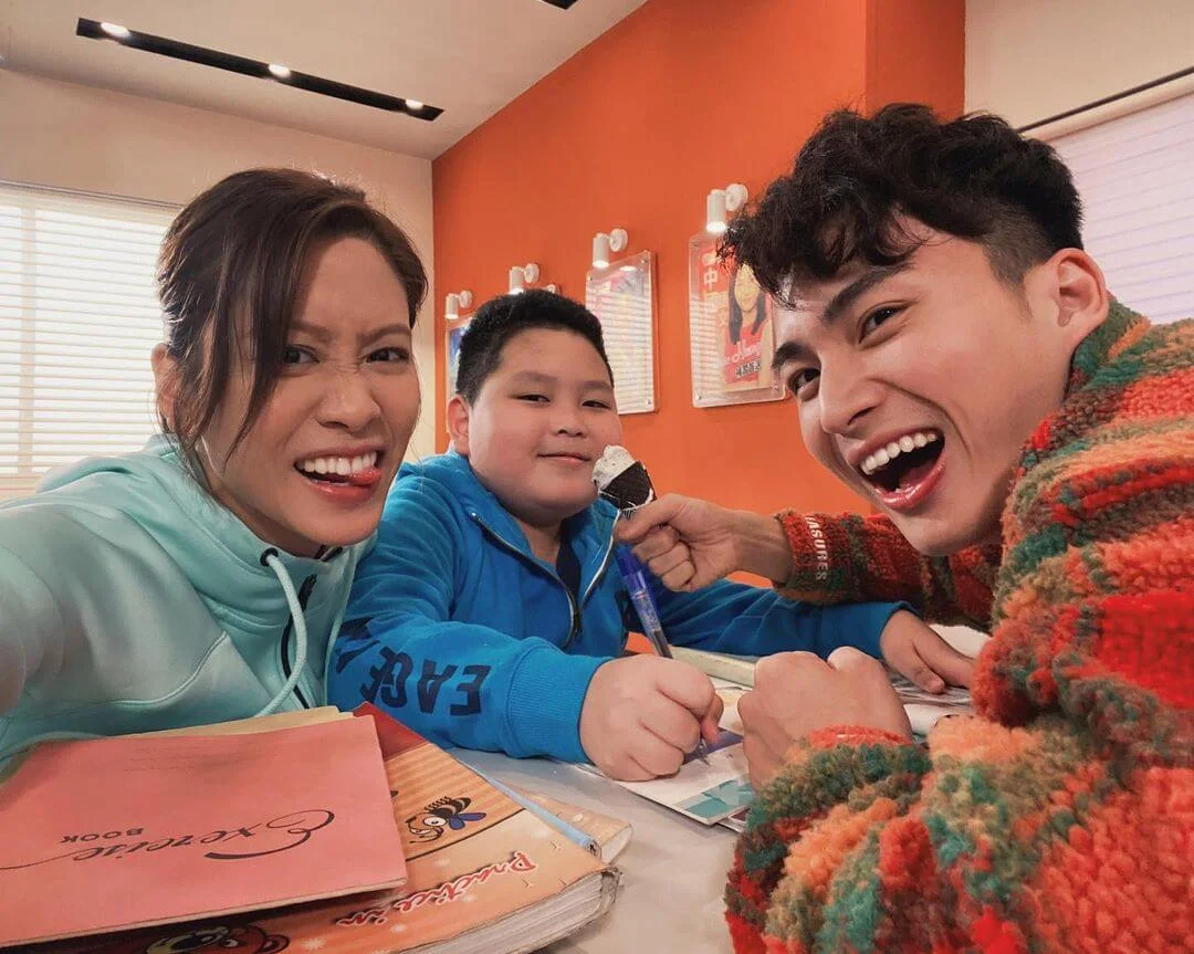 周嘉洛憑《愛．回家之開心速遞》「金城安」一角大受歡迎。