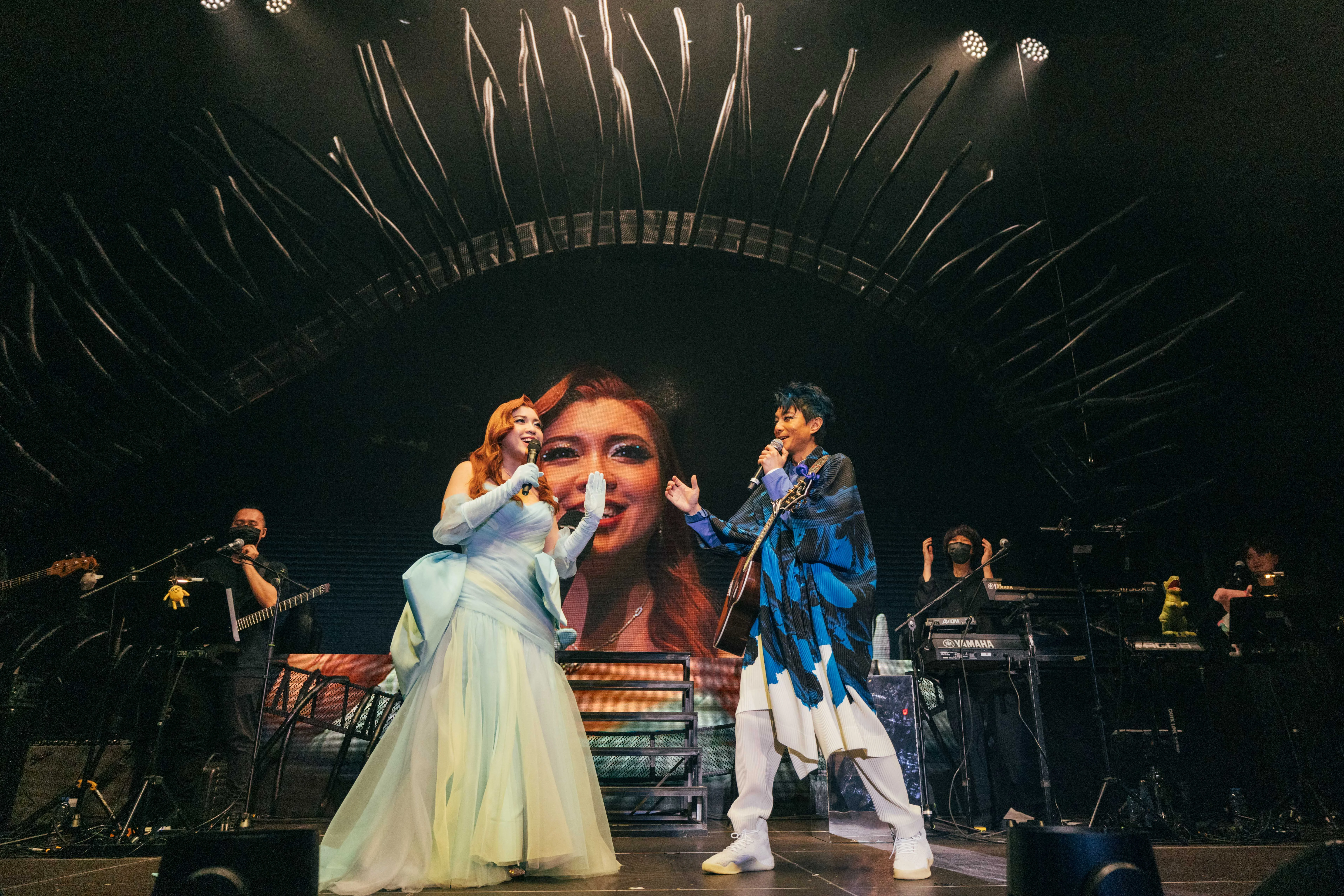 周國賢驚喜現身與Serrini合唱《是你呀》