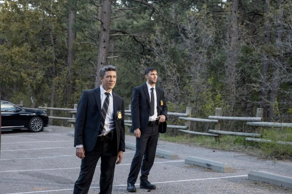 《權力遊戲》艾頓基倫(左)與《變種特攻》尼古拉斯侯特扮演的神秘殺手,心狠手辣。