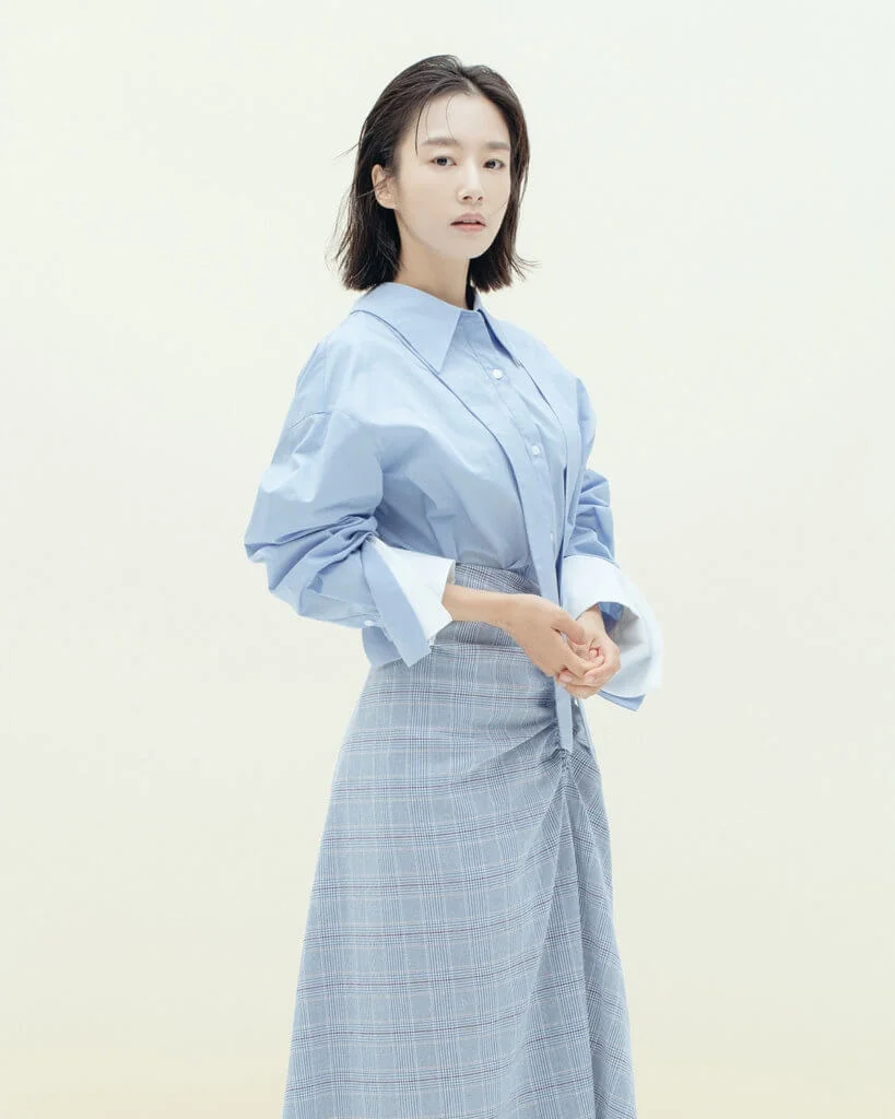 郭善英凍齡有方,完全看不出她已接近四十且為人母。