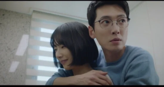 李翊純與金雋婠相戀,但李翊純的哥哥李翊俊卻不知道好友的女友原來就是自己妹妹。