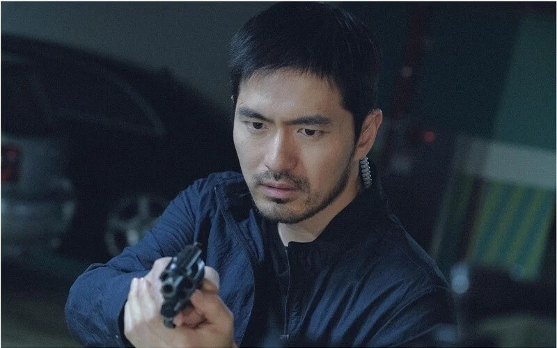 李陣郁連續拍了兩季,最後死在槍下。