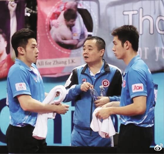 黃鎮廷與隊友何鈞傑在四月的「乒乓亞洲賽」中得銅牌