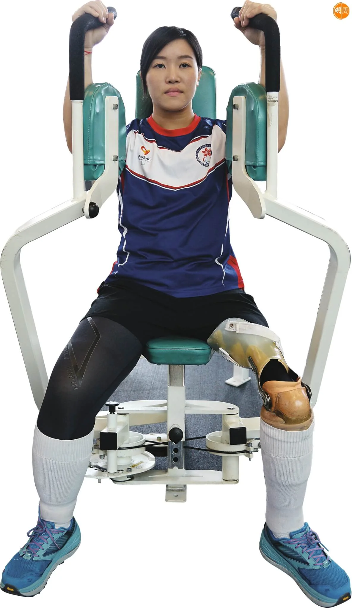 器械訓練能增強翠怡上半身、手臂的肌肉。