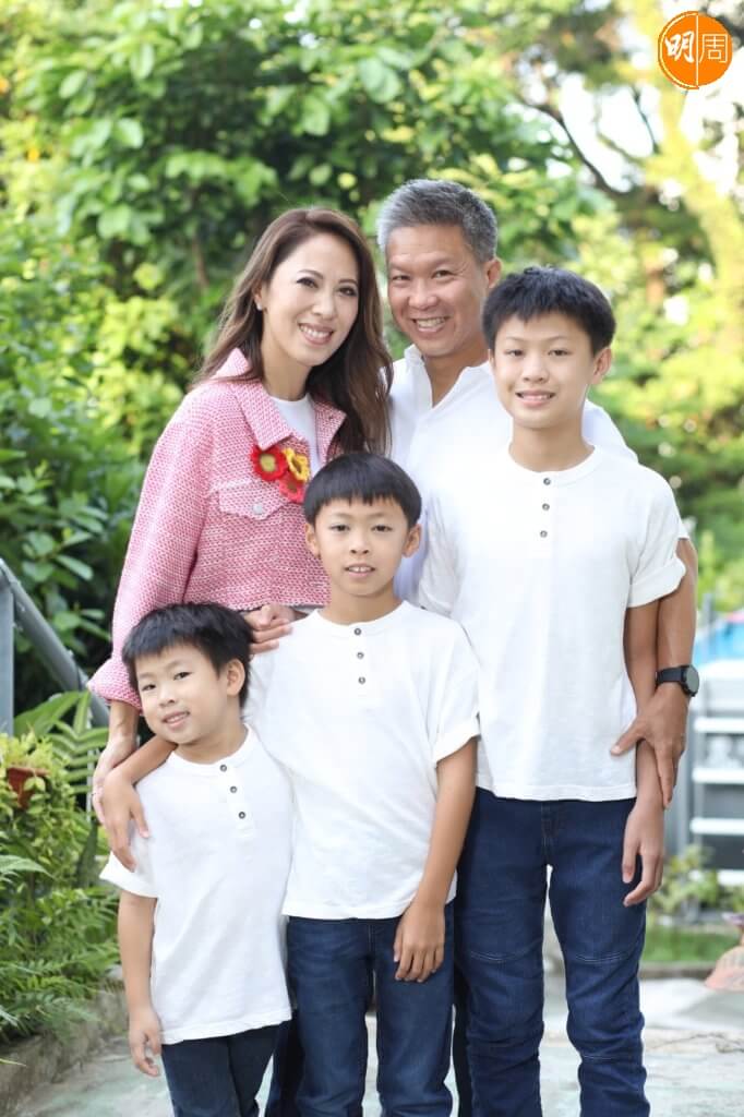 李樂詩表示當知道自己患上乳癌，一時間都未能接受，最擔心是丈夫及三名年幼的兒子。
