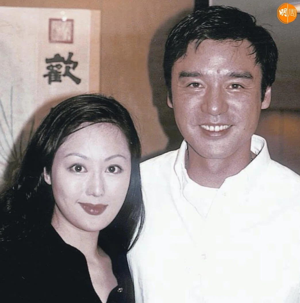 【當年今周】1997年10月5日 鍾鎮濤章小蕙簽字離婚 章小蕙陳曜旻 - 本地 - 明周娛樂