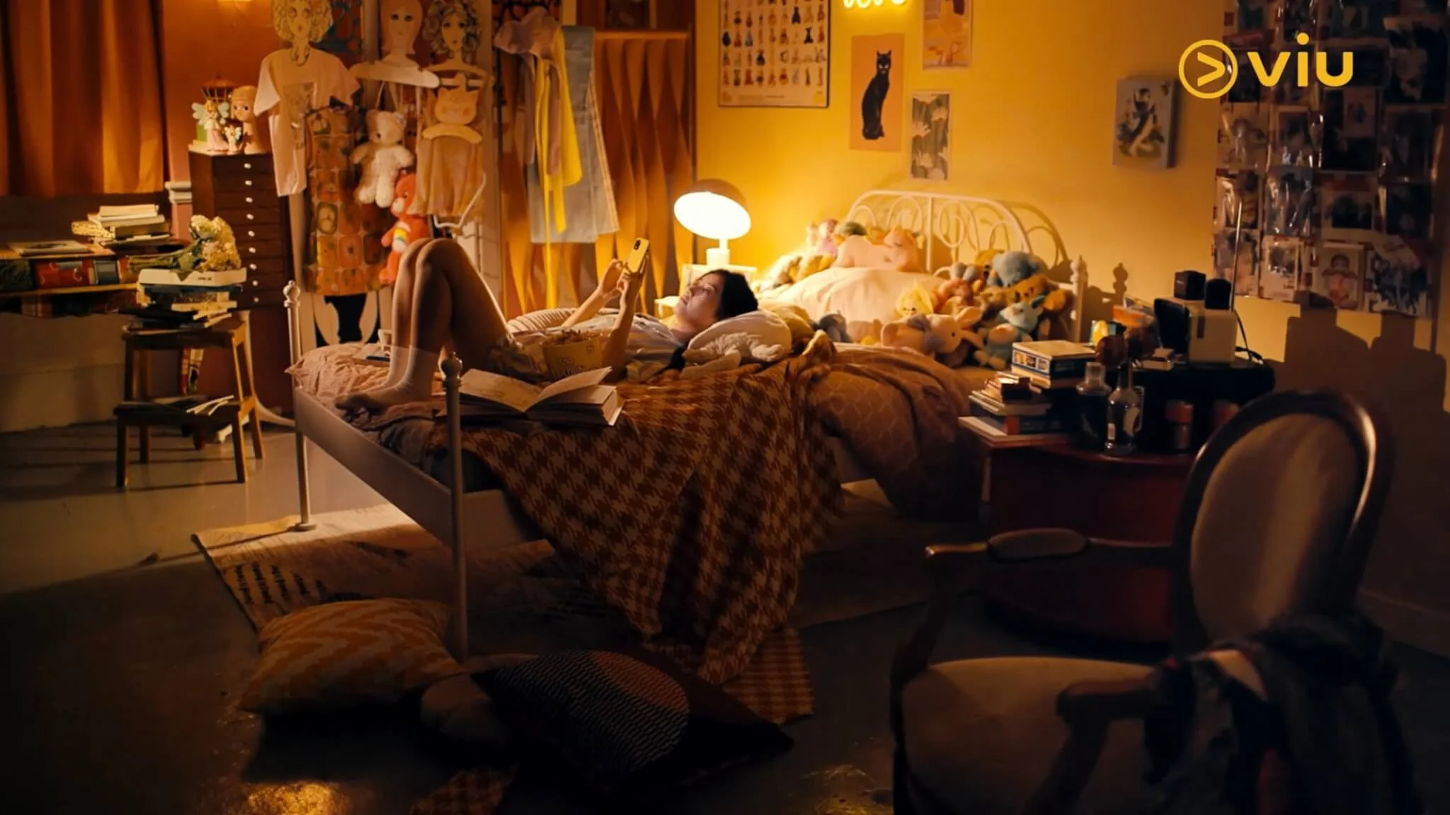 jessica%e6%99%92%e8%85%bf%e6%8b%8d%e6%94%9d%e3%80%8c%e9%bb%83viu%e7%85%b2%e5%8a%87%e5%b9%b3%e5%8f%b0%e3%80%8d%e3%80%8a%e5%8a%87%e5%8a%9b%e4%bb%bb%e4%bd%a0%e8%bd%9f%e3%80%8b%e5%ae%a3%e5%82%b3%e7%9f%ad