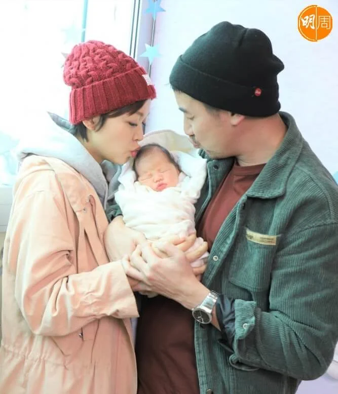 洪永城笑指太太全部都是對的，像上帝創造宇宙地球一樣，他無須啞忍。