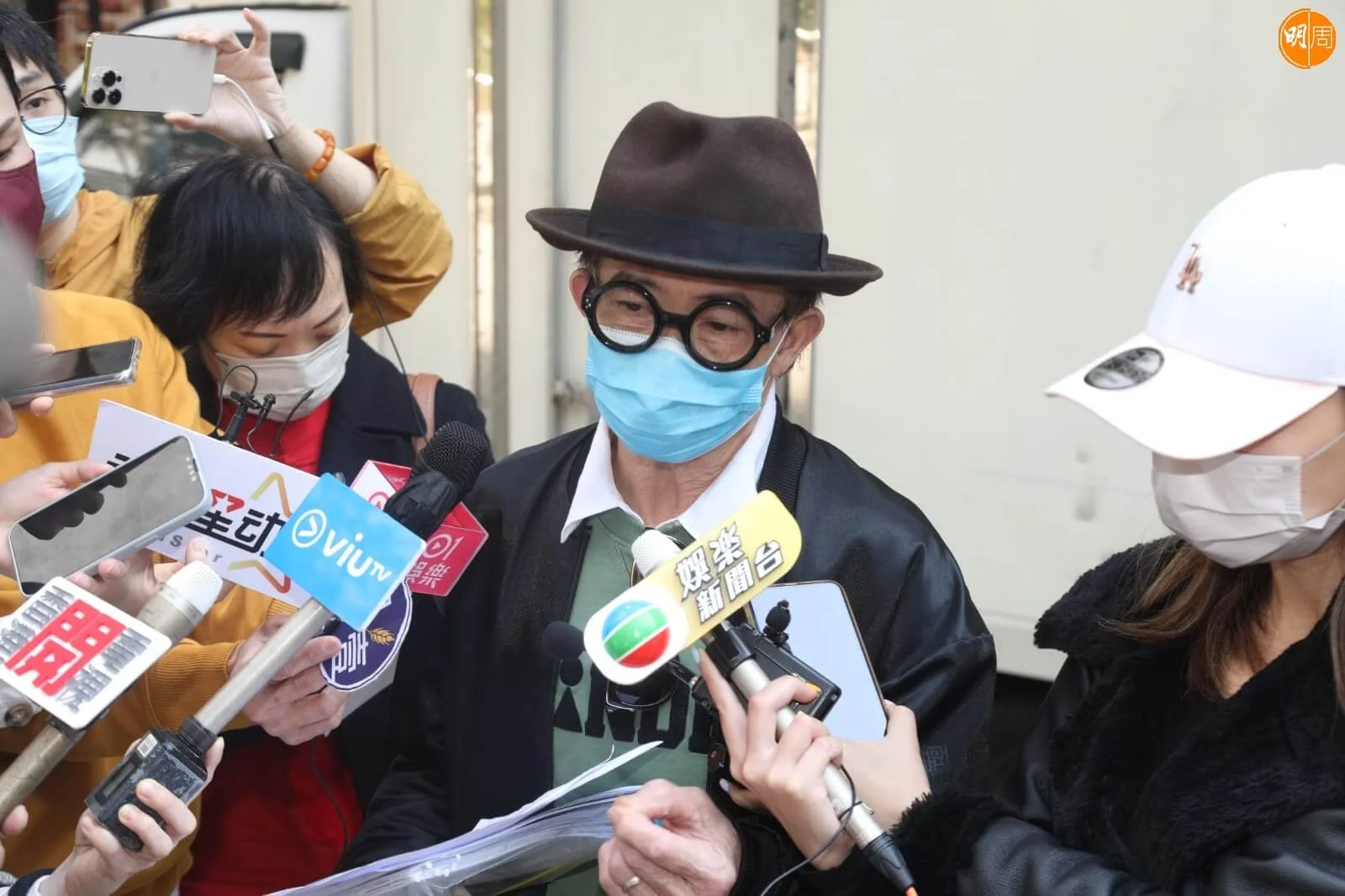 whatsapp-image-2022-02-15-at-13-38-02-1