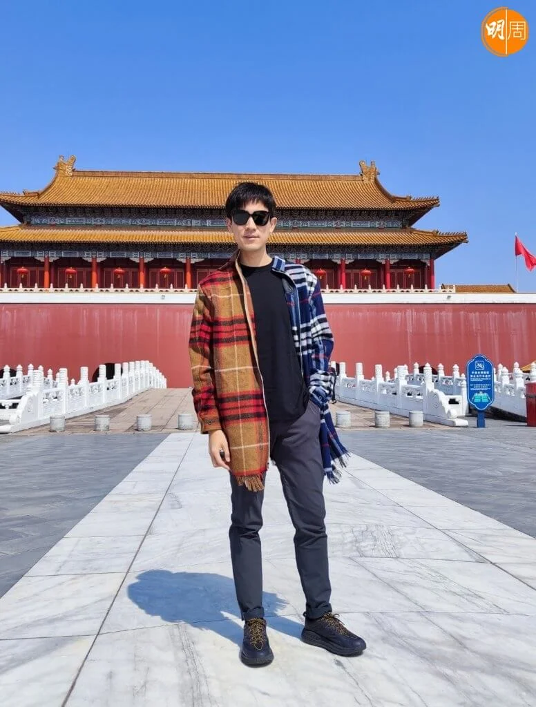 出爐視帝譚俊彥獲國内劇組邀請拍攝古裝劇,日前在橫店舉行開機儀式。