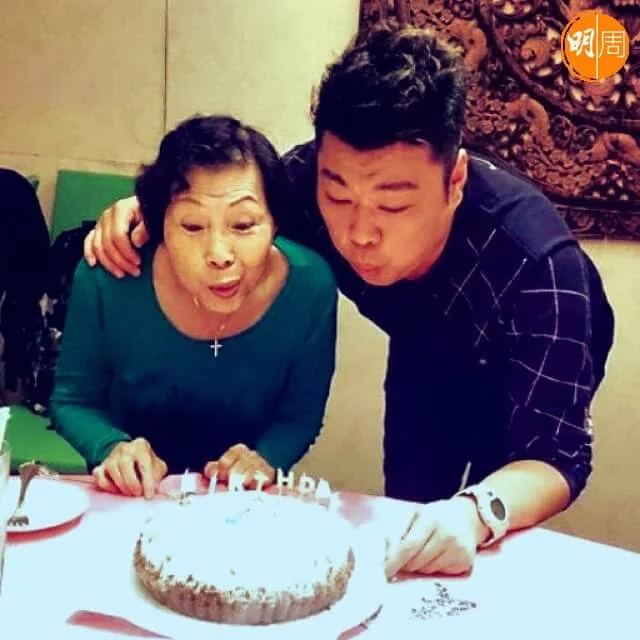 阮兆祥自責當年阻止媽咪「第二春」。