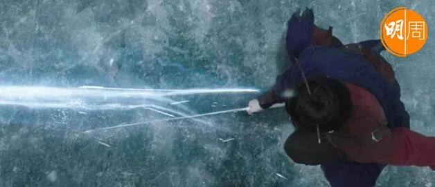 劇集有許多特技鏡頭