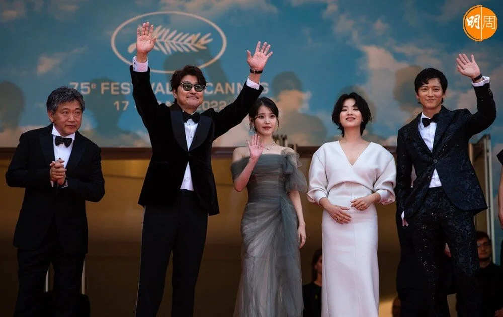 電影在康城影展中大放異彩,並獲人道精神獎。