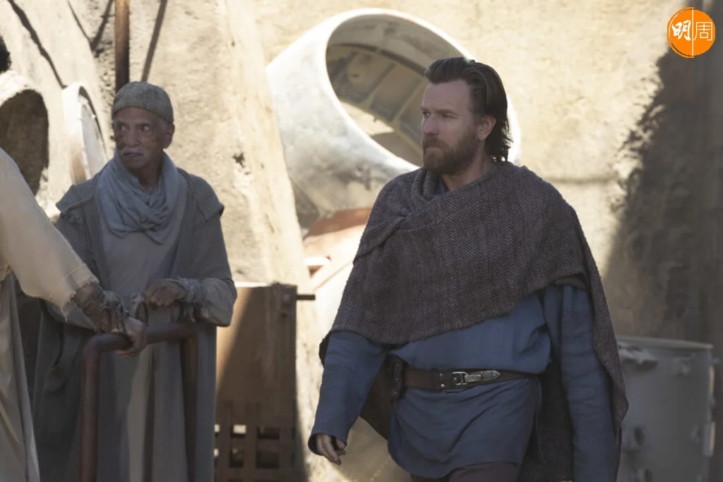 伊雲飾演的歐比王隱姓埋名,淪為滄桑的切肉佬,但仍然非常有型。